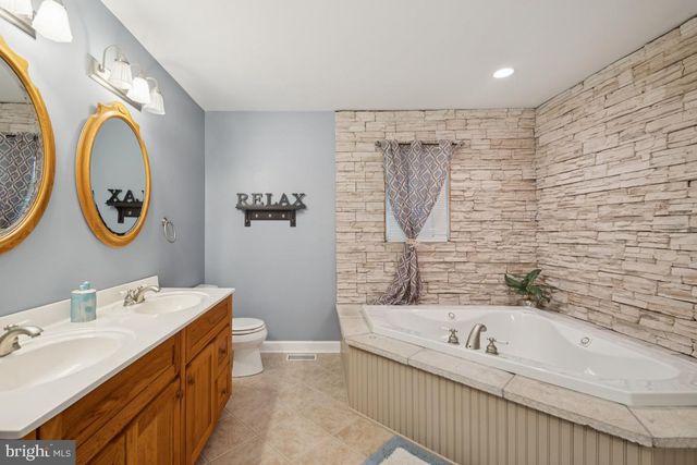 710 SCOTSDALE RD, Westminster, MD 21157