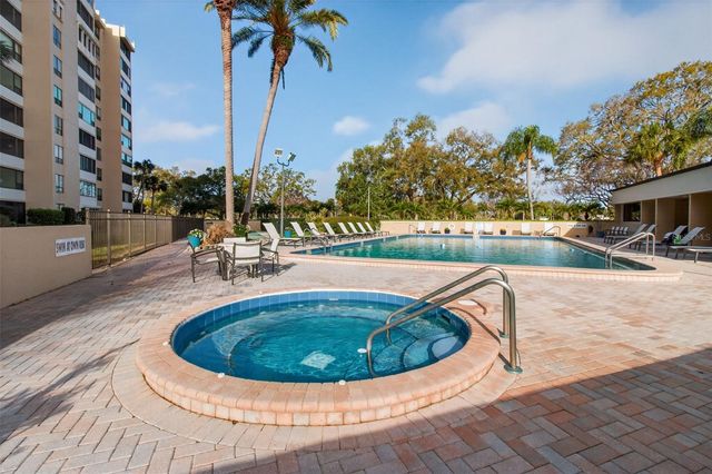 2621 COVE CAY DRIVE 802, Clearwater, FL 33760