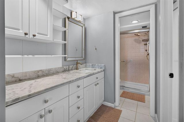 2621 COVE CAY DRIVE 802, Clearwater, FL 33760