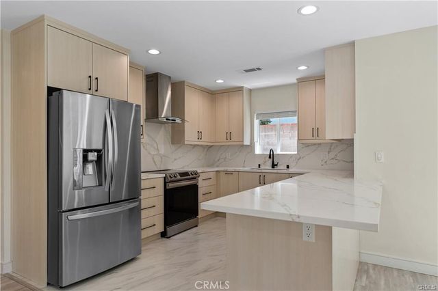 3056 N Frederic Street, Burbank, CA 91504