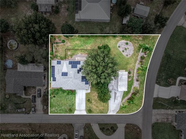 316 Fox Ridge Road, Lake Placid, FL 33852