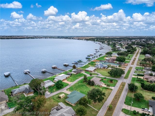 316 Fox Ridge Road, Lake Placid, FL 33852