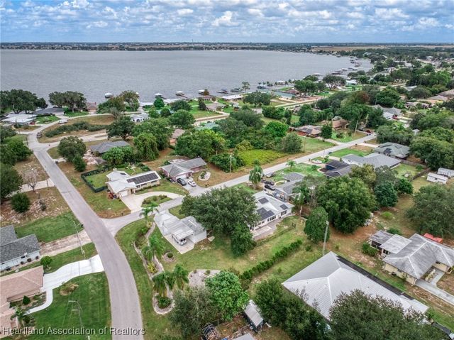 316 Fox Ridge Road, Lake Placid, FL 33852