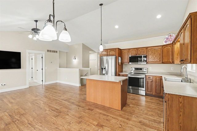 8902 Macywood Lane 5, Richland, MI 49083