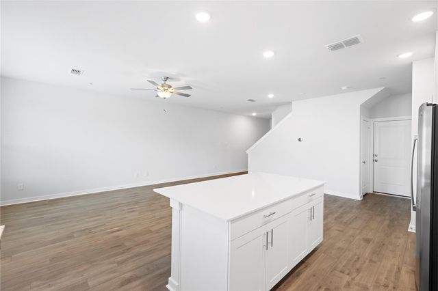 8126 Brocken Street, Pearland, TX 77584