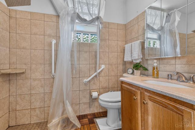 301 Central Avenue, Lockland, OH 45215