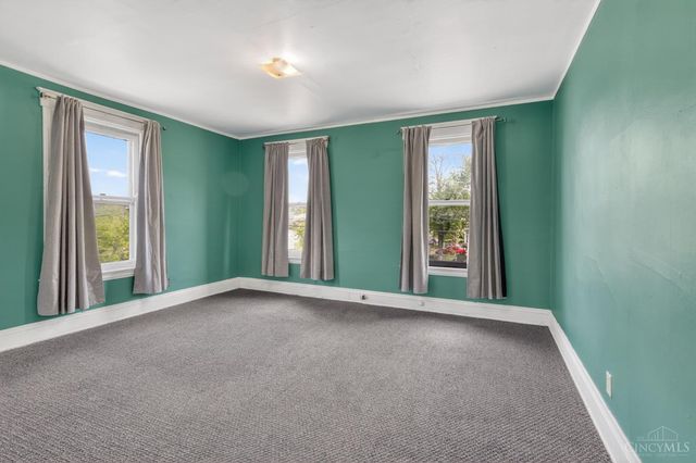 301 Central Avenue, Lockland, OH 45215