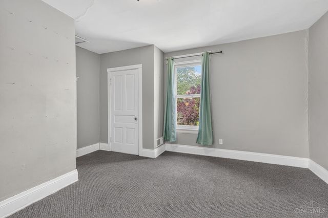 301 Central Avenue, Lockland, OH 45215