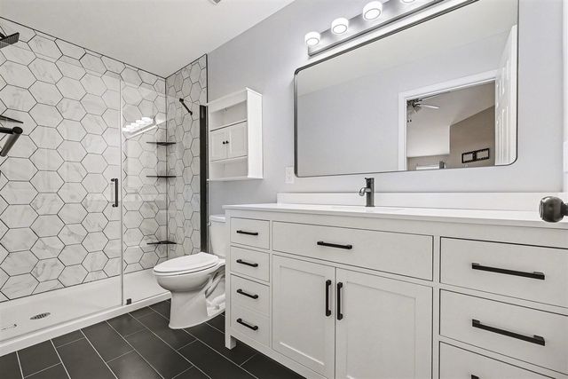 56607 Long Island Drive, Utica, MI 48316