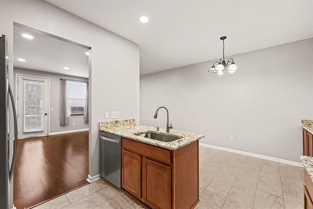 56607 Long Island Drive, Utica, MI 48316