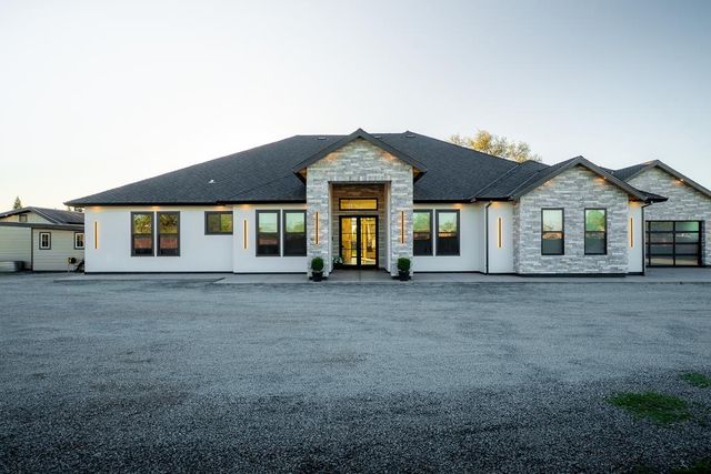 3285 Baseline Rd, Roseville, CA 95747