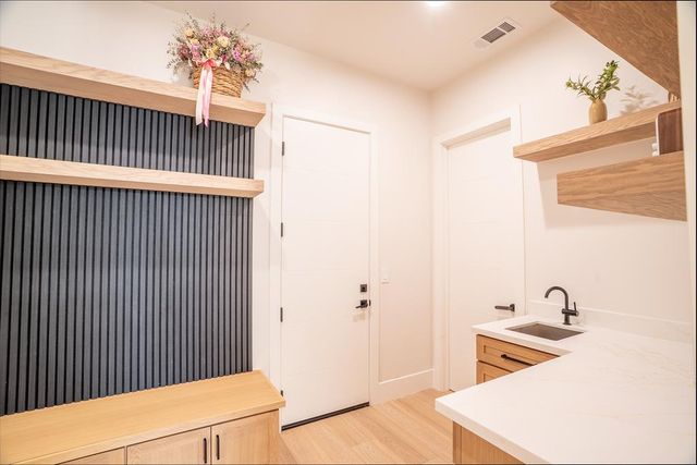 3285 Baseline Rd, Roseville, CA 95747