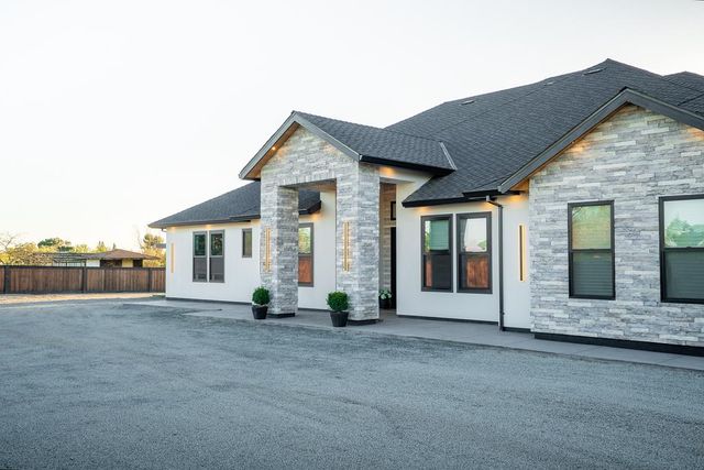 3285 Baseline Rd, Roseville, CA 95747