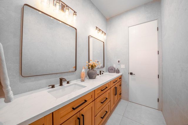 3285 Baseline Rd, Roseville, CA 95747