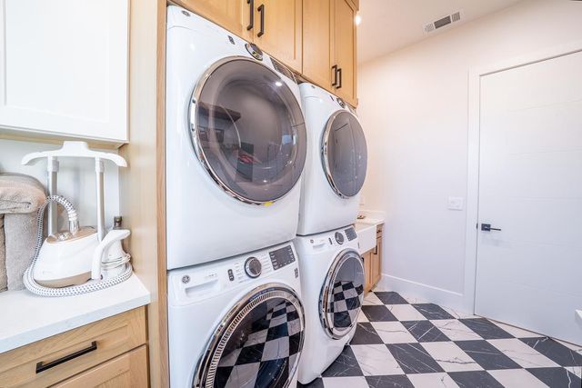 3285 Baseline Rd, Roseville, CA 95747