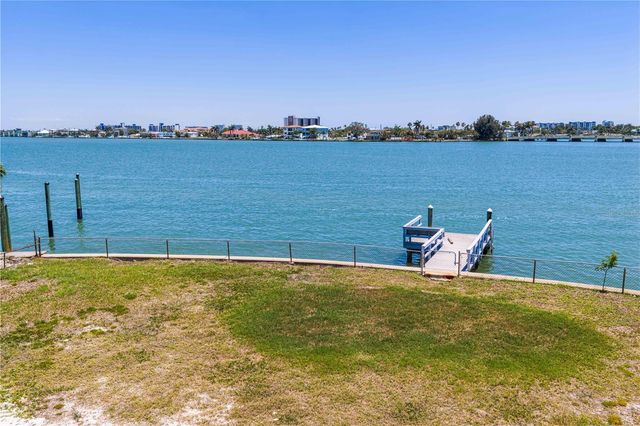 11050 5TH STREET E, Treasure Island, FL 33706
