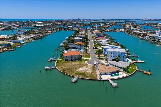 11050 5TH STREET E, Treasure Island, FL 33706