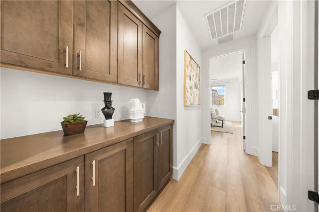 65 Glacier Valley, Irvine, CA 92602
