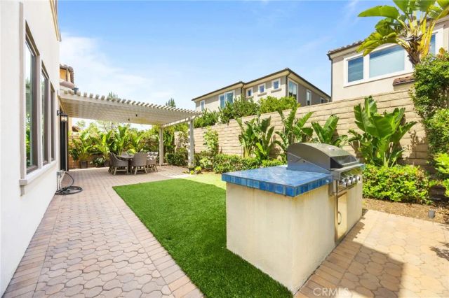 65 Glacier Valley, Irvine, CA 92602