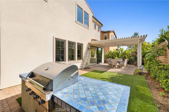 65 Glacier Valley, Irvine, CA 92602