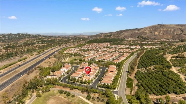 65 Glacier Valley, Irvine, CA 92602