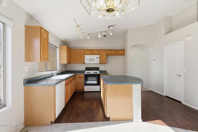 8708 E PORTOBELLO Avenue, Mesa, AZ 85212