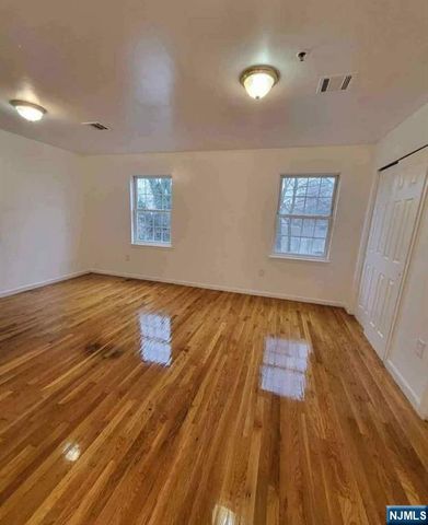 12 Bergen Avenue 1, Jersey City, NJ 07305