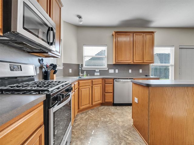 6108 Hubbell Drive, Pearland, TX 77584