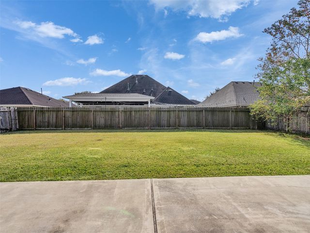 6108 Hubbell Drive, Pearland, TX 77584