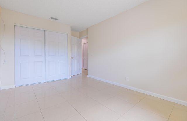 4755 ORLEANS Court B, West Palm Beach, FL 33415