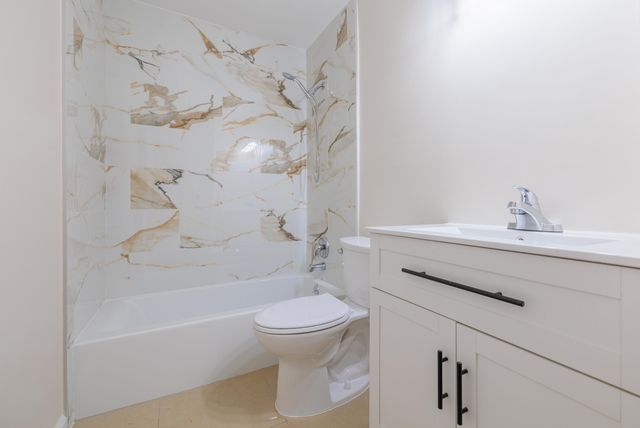 4755 ORLEANS Court B, West Palm Beach, FL 33415