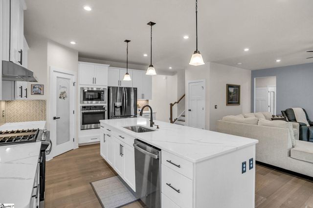 421 Oswego Court, Greenville, SC 29607