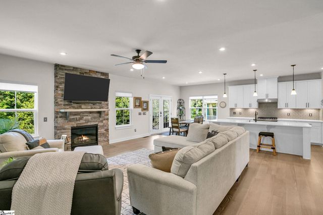 421 Oswego Court, Greenville, SC 29607