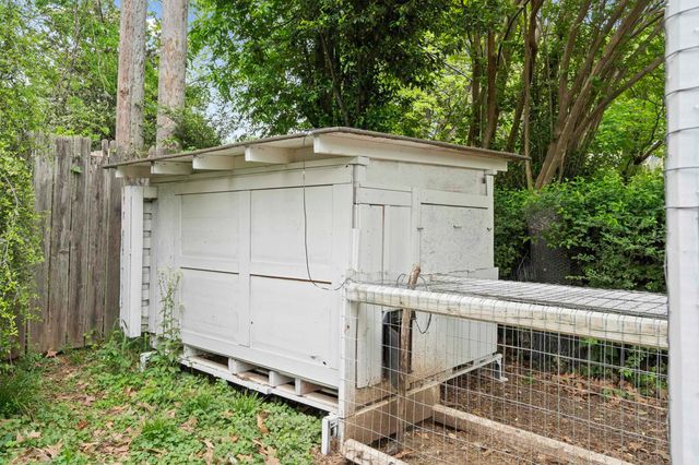 4838 QUINCE RD, Memphis, TN 38117