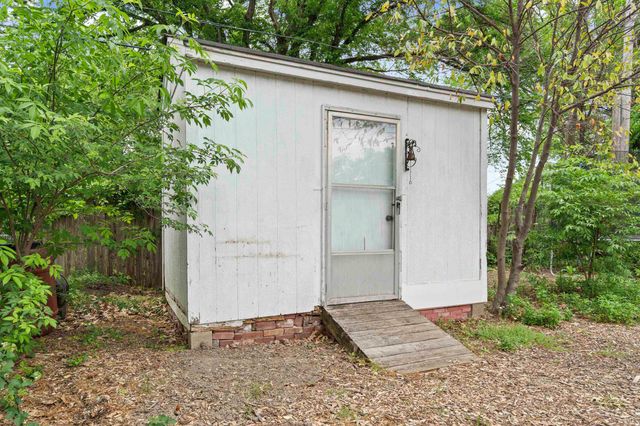 4838 QUINCE RD, Memphis, TN 38117