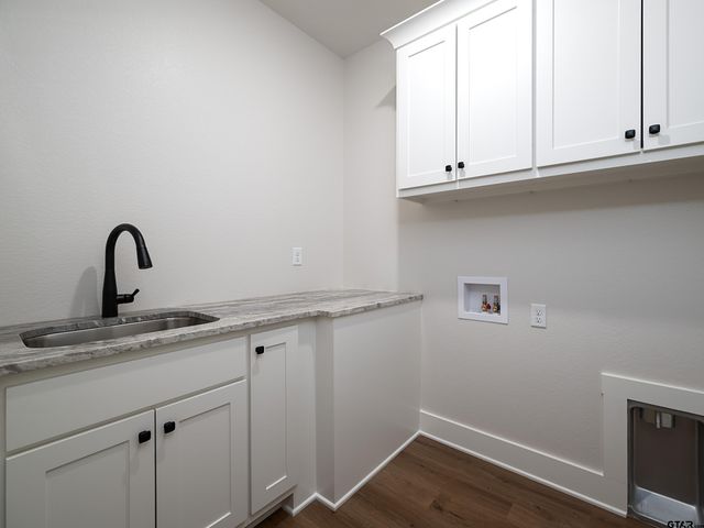 356 Heritage Way, Bullard, TX 75757