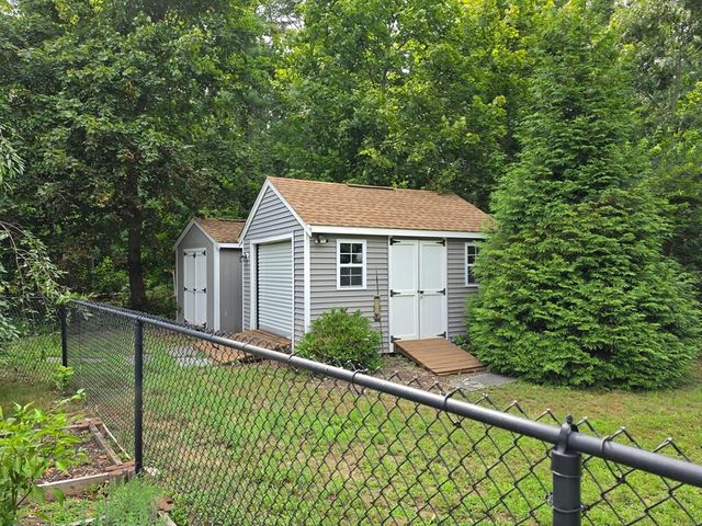474 Tremont St, Duxbury, MA 02332