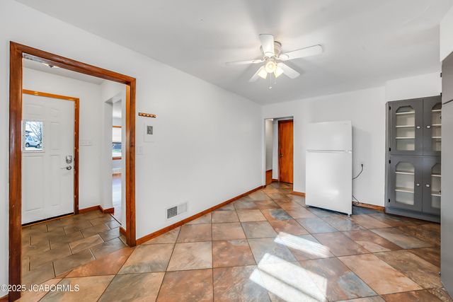 222 INDIAN MEADOW DRIVE, Jefferson City, MO 65101