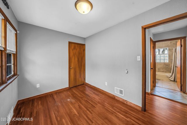 222 INDIAN MEADOW DRIVE, Jefferson City, MO 65101