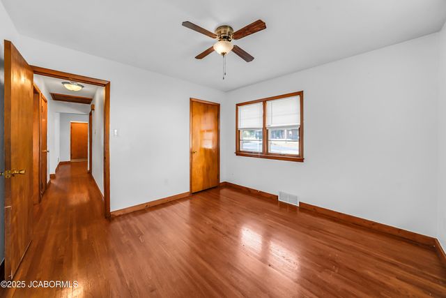 222 INDIAN MEADOW DRIVE, Jefferson City, MO 65101