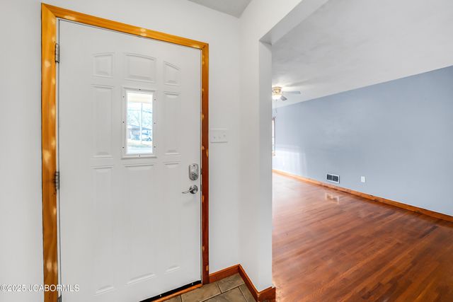 222 INDIAN MEADOW DRIVE, Jefferson City, MO 65101