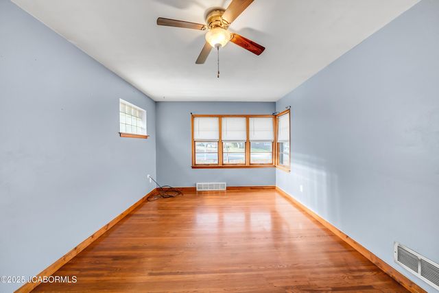 222 INDIAN MEADOW DRIVE, Jefferson City, MO 65101