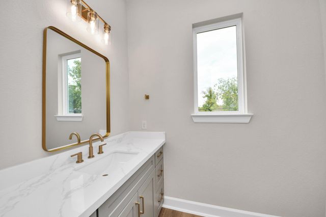 1603 Sylvester Road, Houston, TX 77009