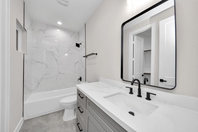 1603 Sylvester Road, Houston, TX 77009