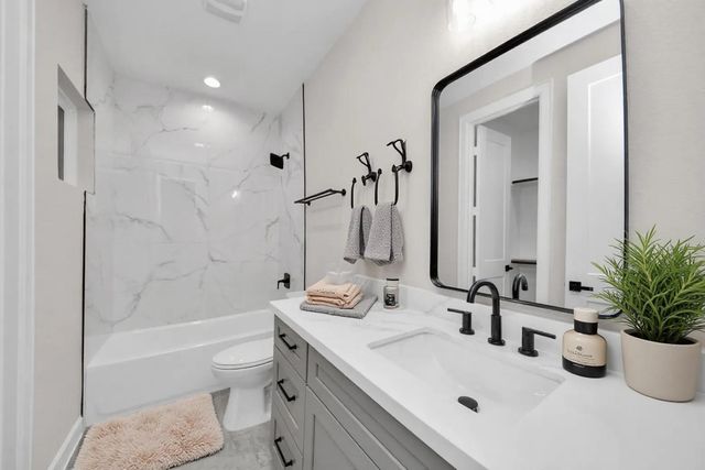 1603 Sylvester Road, Houston, TX 77009