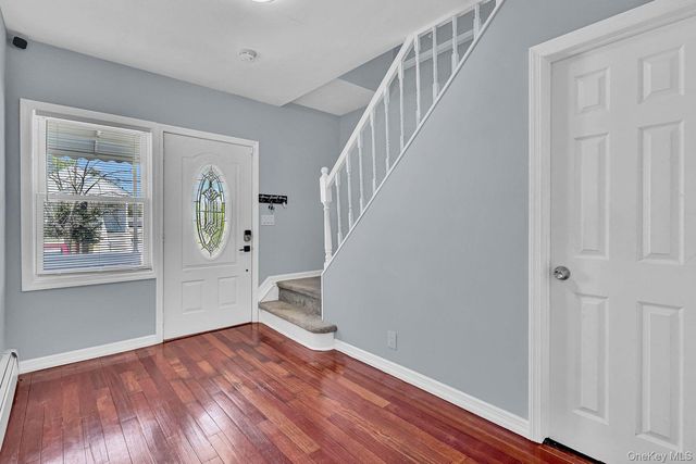 75 2nd Avenue, East Rockaway, NY 11518