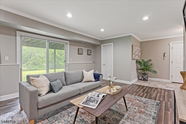 45 Magnolia Ave, Denville Twp., NJ 07834