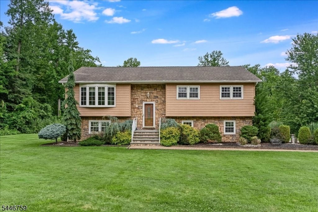 45 Magnolia Ave, Denville Twp., NJ 07834