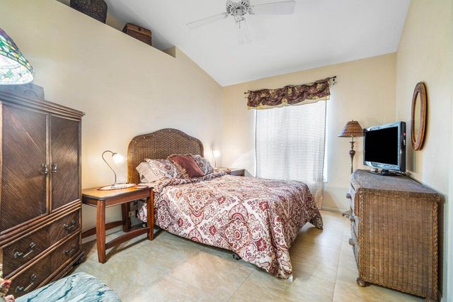 2730 Linkside Drive, Wellington, FL 33414