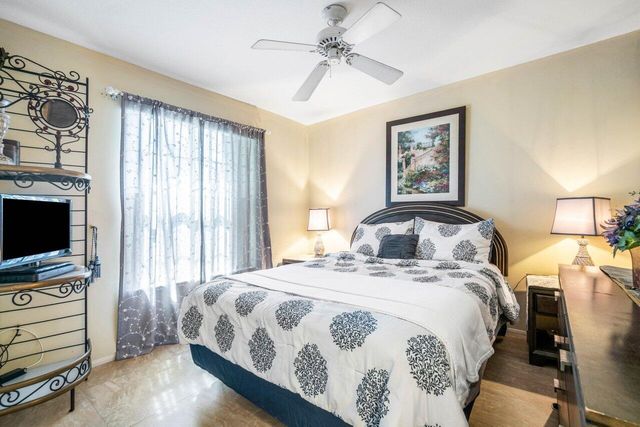 2730 Linkside Drive, Wellington, FL 33414